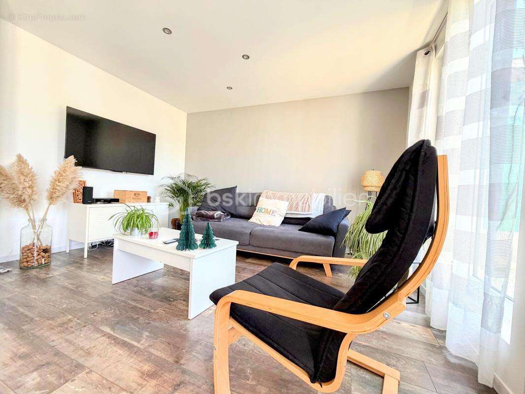 Appartement à CORMONTREUIL