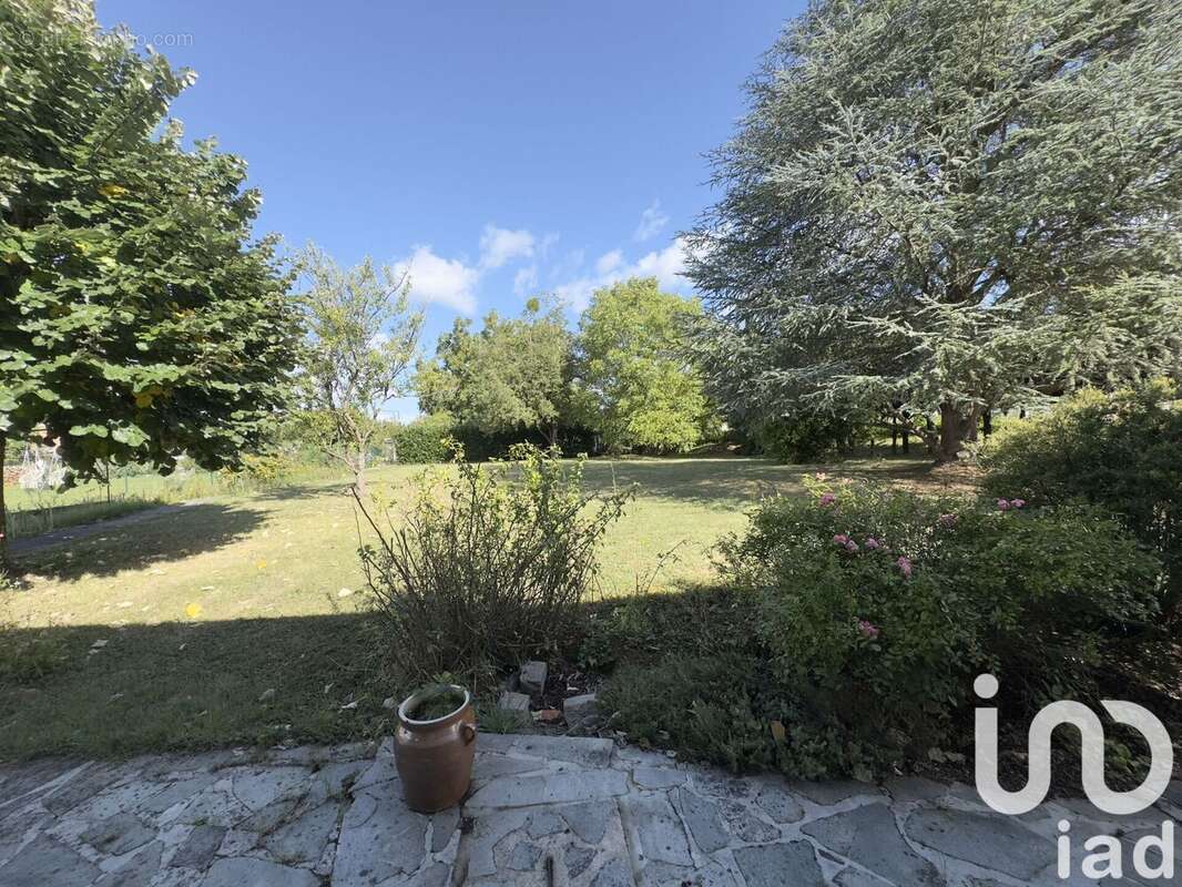 Photo 5 - Maison à LIVRY-SUR-SEINE