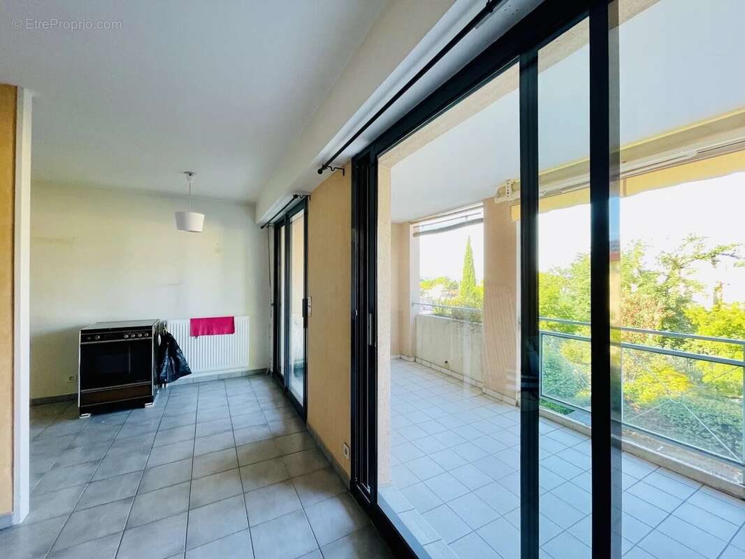 Appartement à NYONS