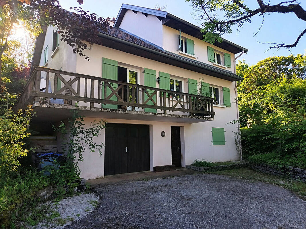 Maison à PONT-DU-NAVOY