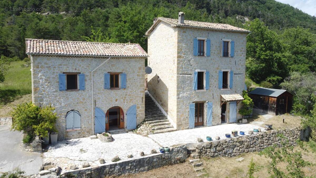 Maison à LA PENNE