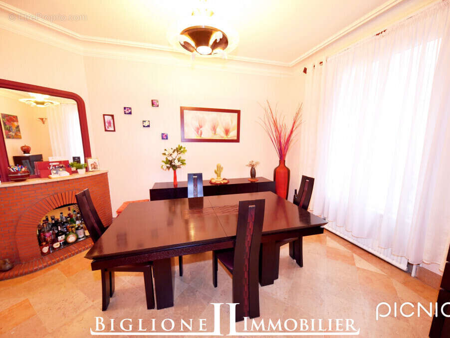 Maison à NOISY-LE-SEC