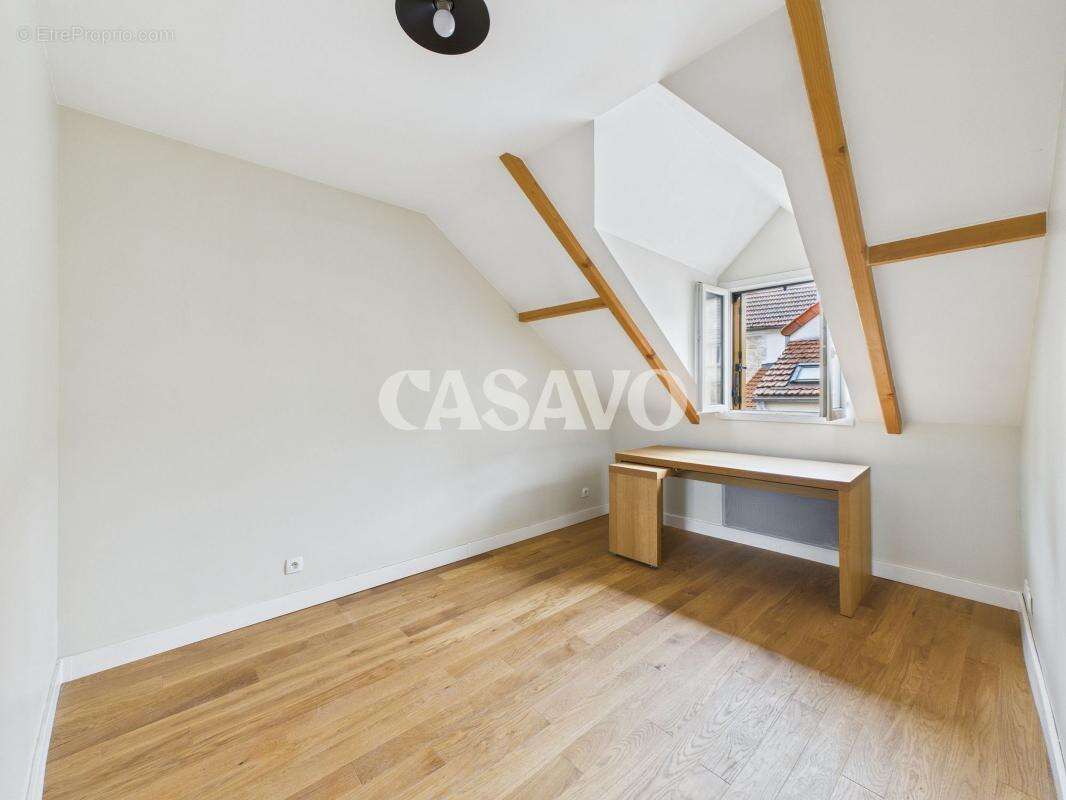 Appartement à PIERRELAYE