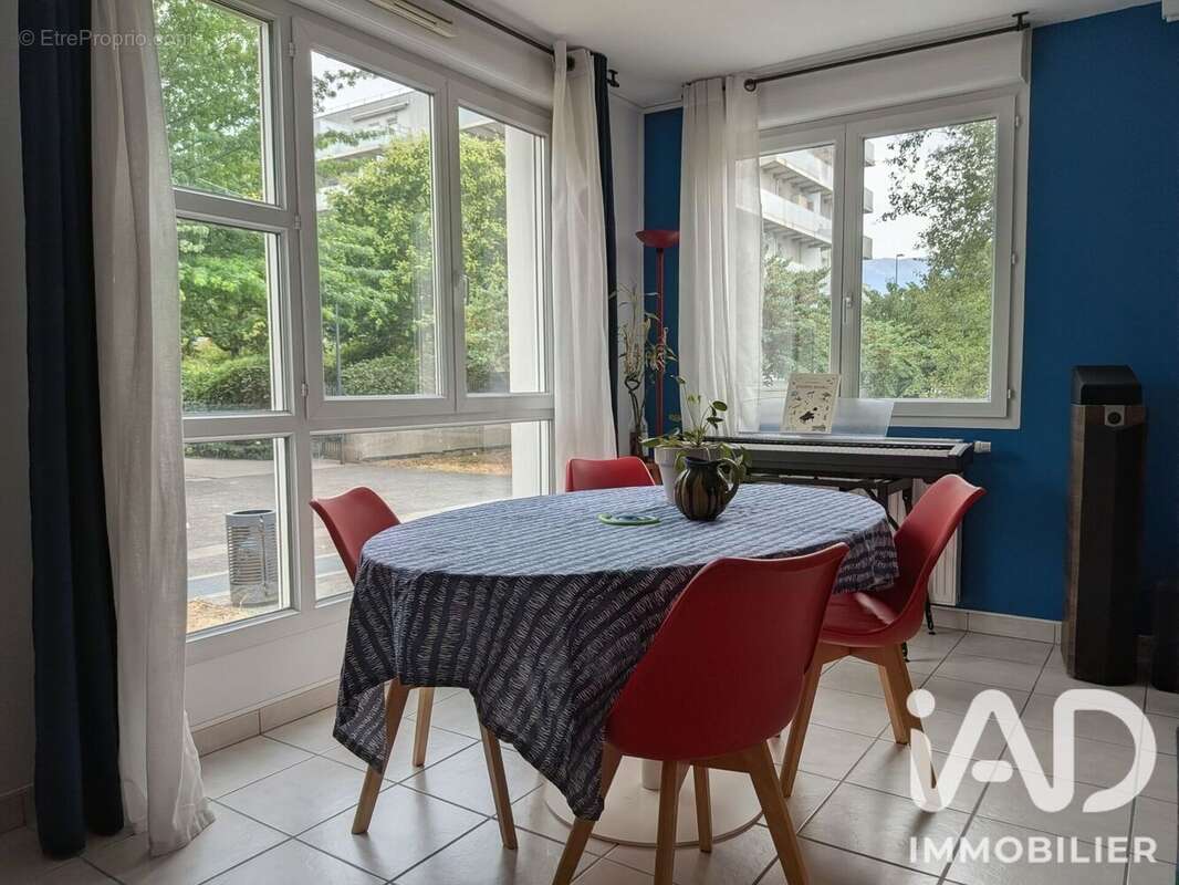 Appartement 86 m² à Grenoble  - photo 4