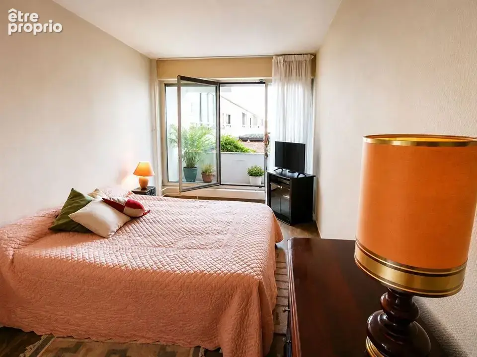 Appartement 4 pièces 90 m² à vendre à Paris-19e (75019) - photo 4