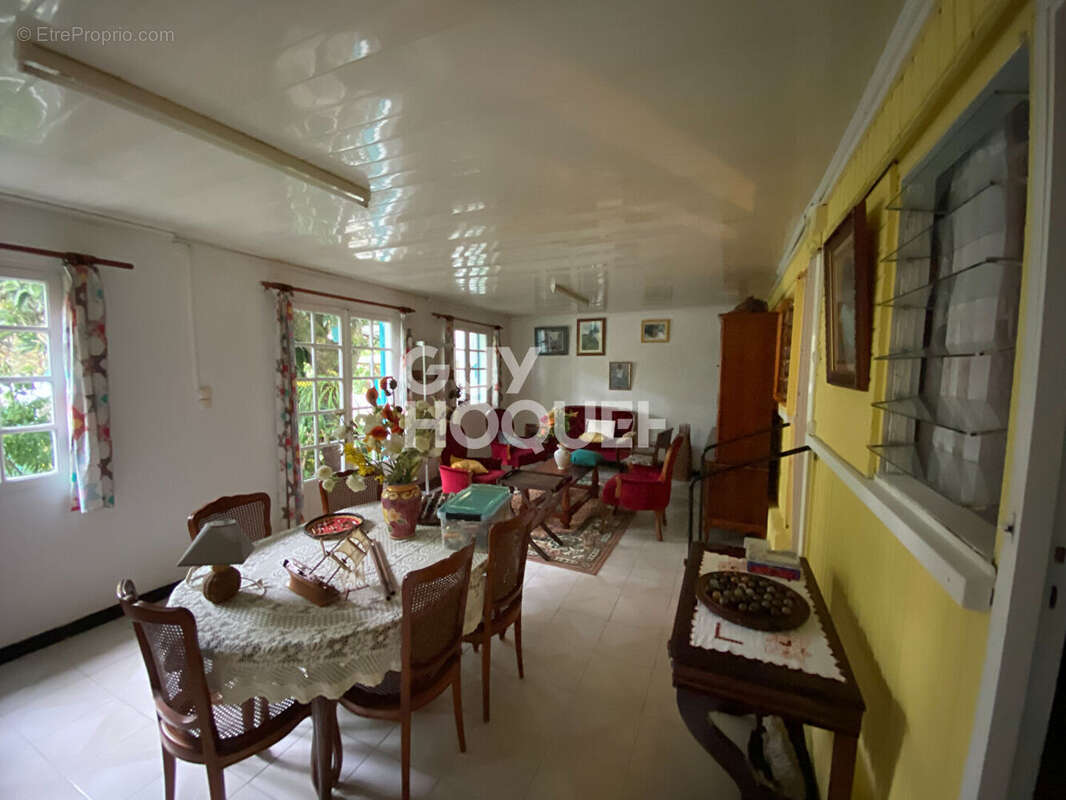 Maison à SAINT-BENOIT