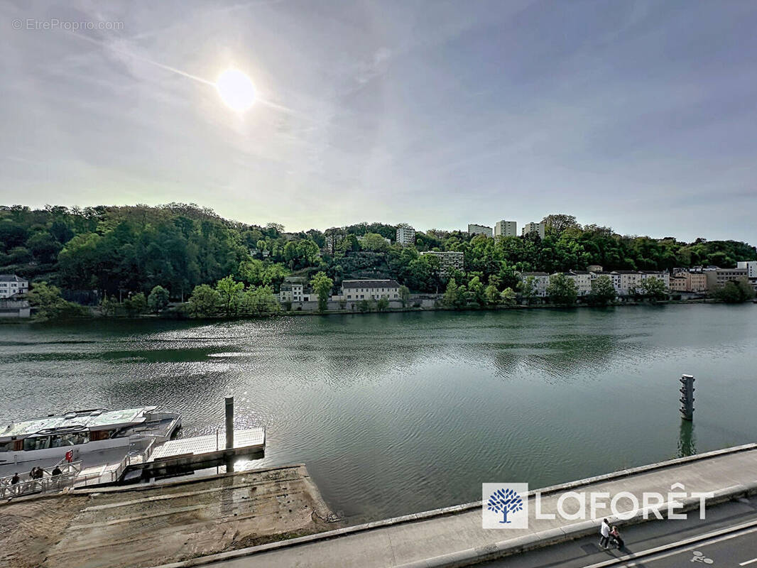 Appartement à LYON-9E