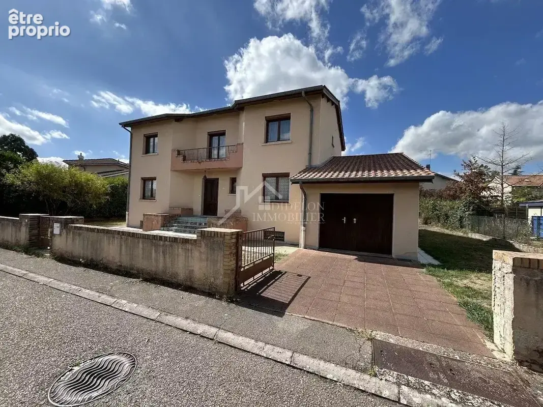 Photo Maison à Maidieres au prix de 265 000€