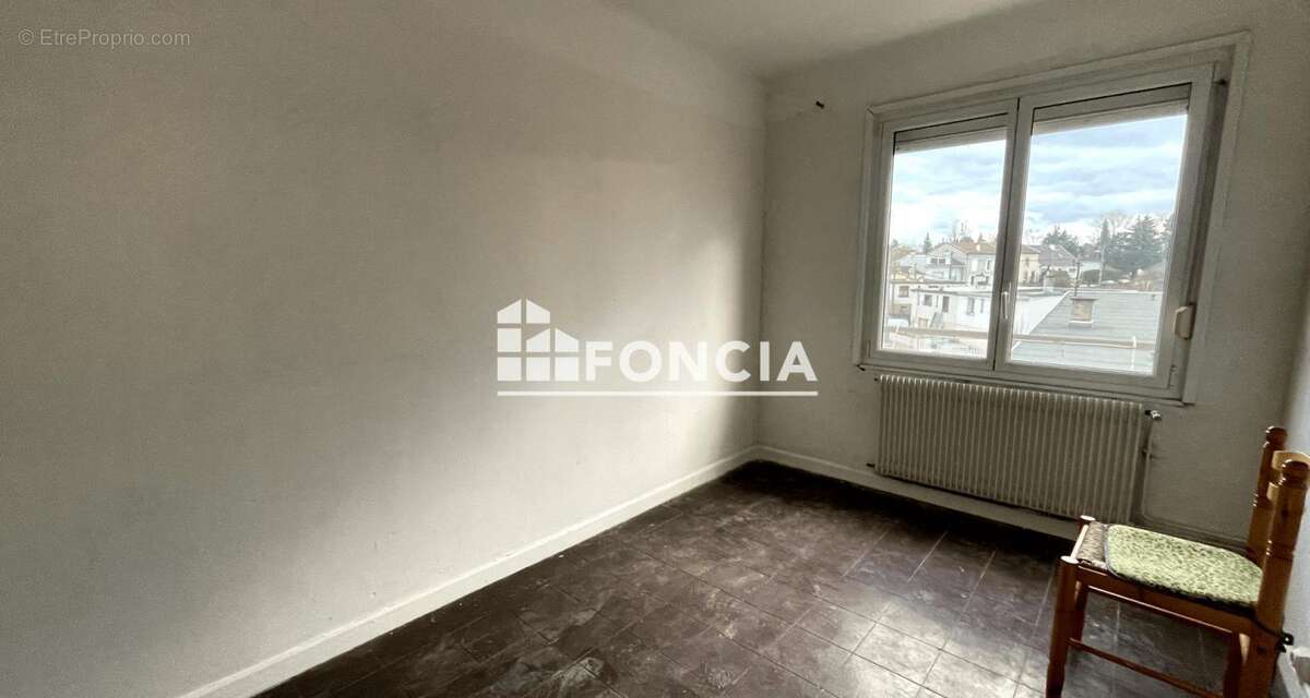 Appartement à JARVILLE-LA-MALGRANGE