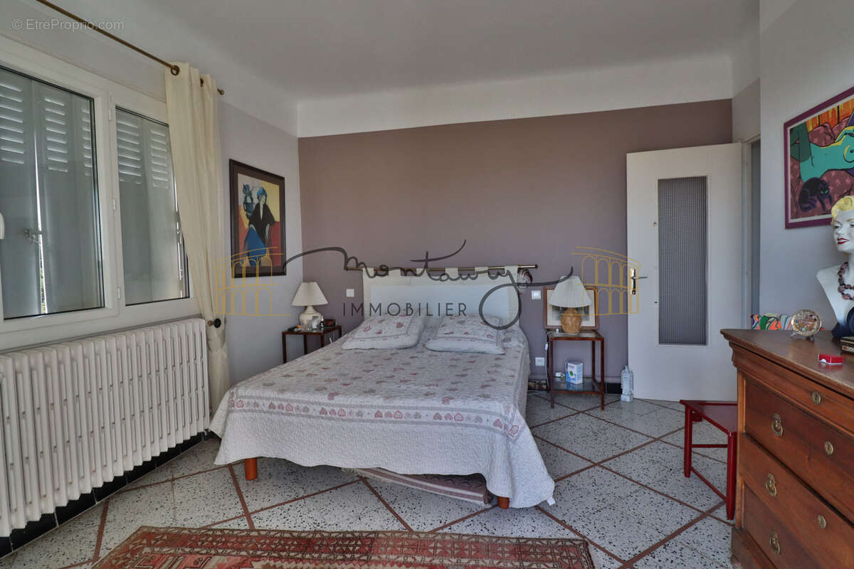 Maison à NIMES