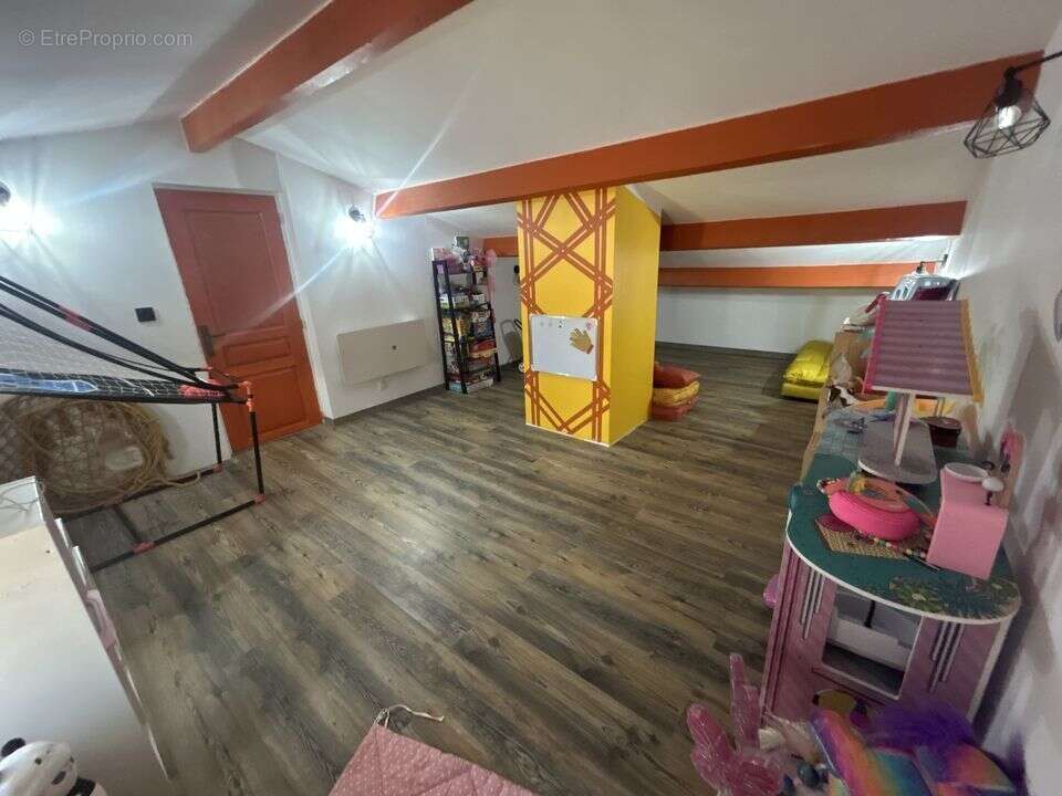 Nouveau !! chateau gombert !! maison !! t5/6 avec un jardin de - photo 11