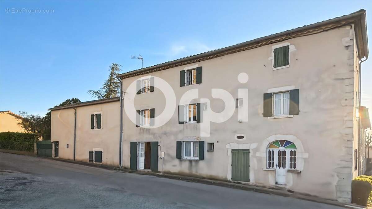 Maison à GROSPIERRES