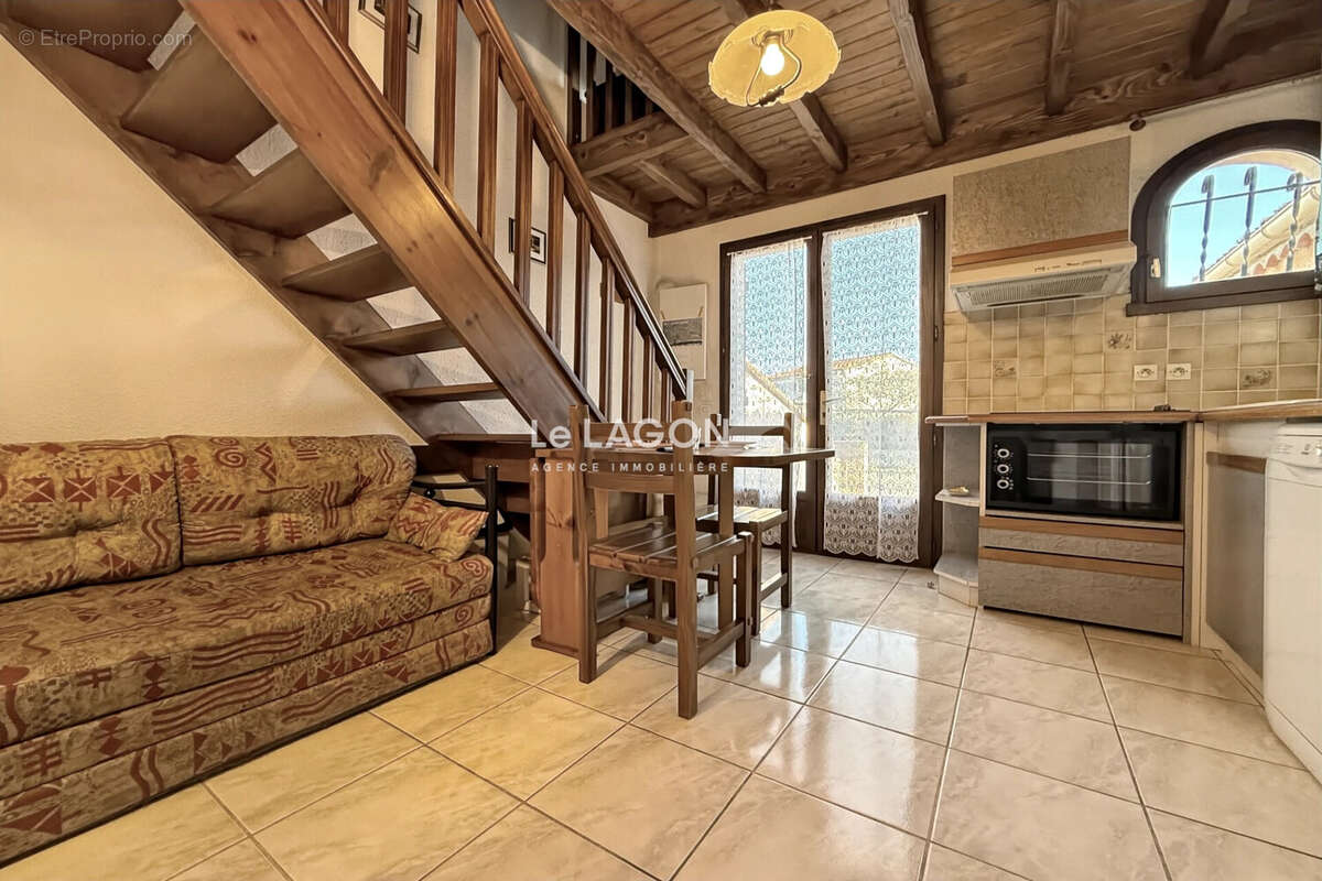 Maison à SAINT-CYPRIEN