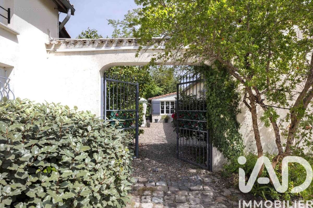 Photo 2 - Maison à ARSAC