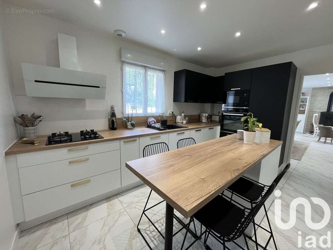 Photo 6 - Maison à MONTFERMEIL