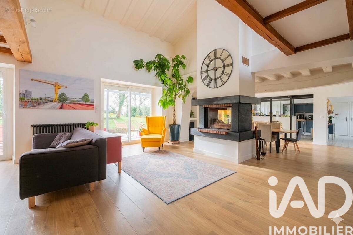 Photo 1 - Maison à COUERON