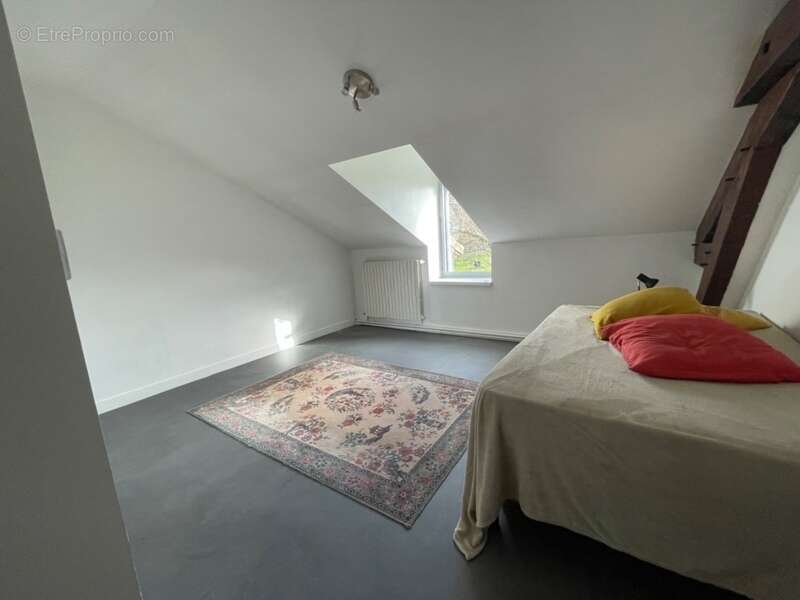 Maison à SAINT-JUNIEN