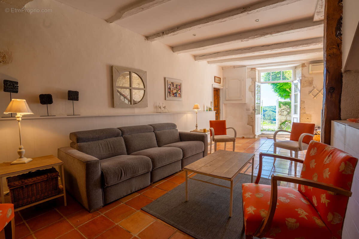 Maison à LACOUR
