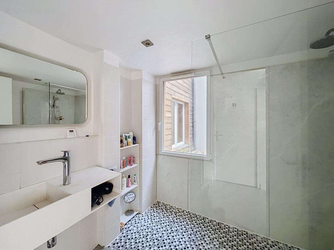 Maison 137 m² à Fontenay-Aux-Roses  - photo 8