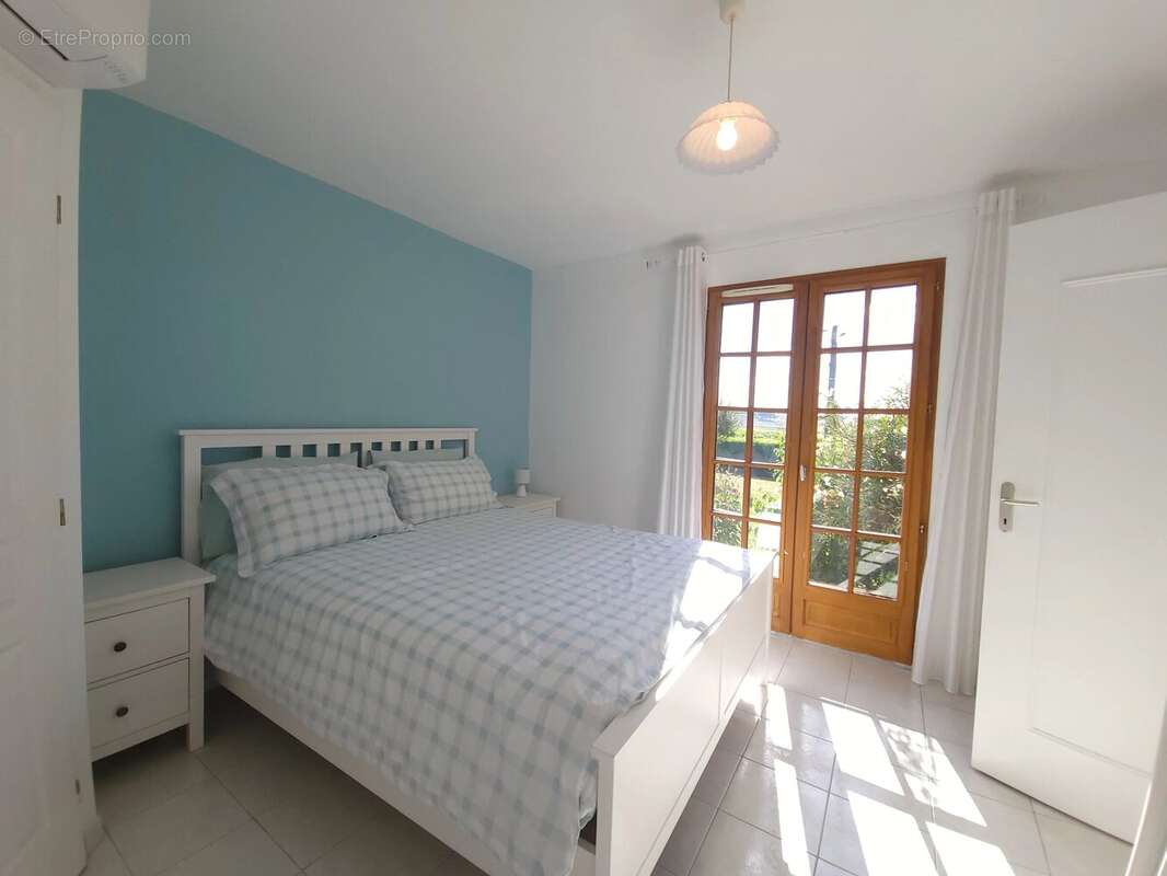 Maison à MONTPON-MENESTEROL