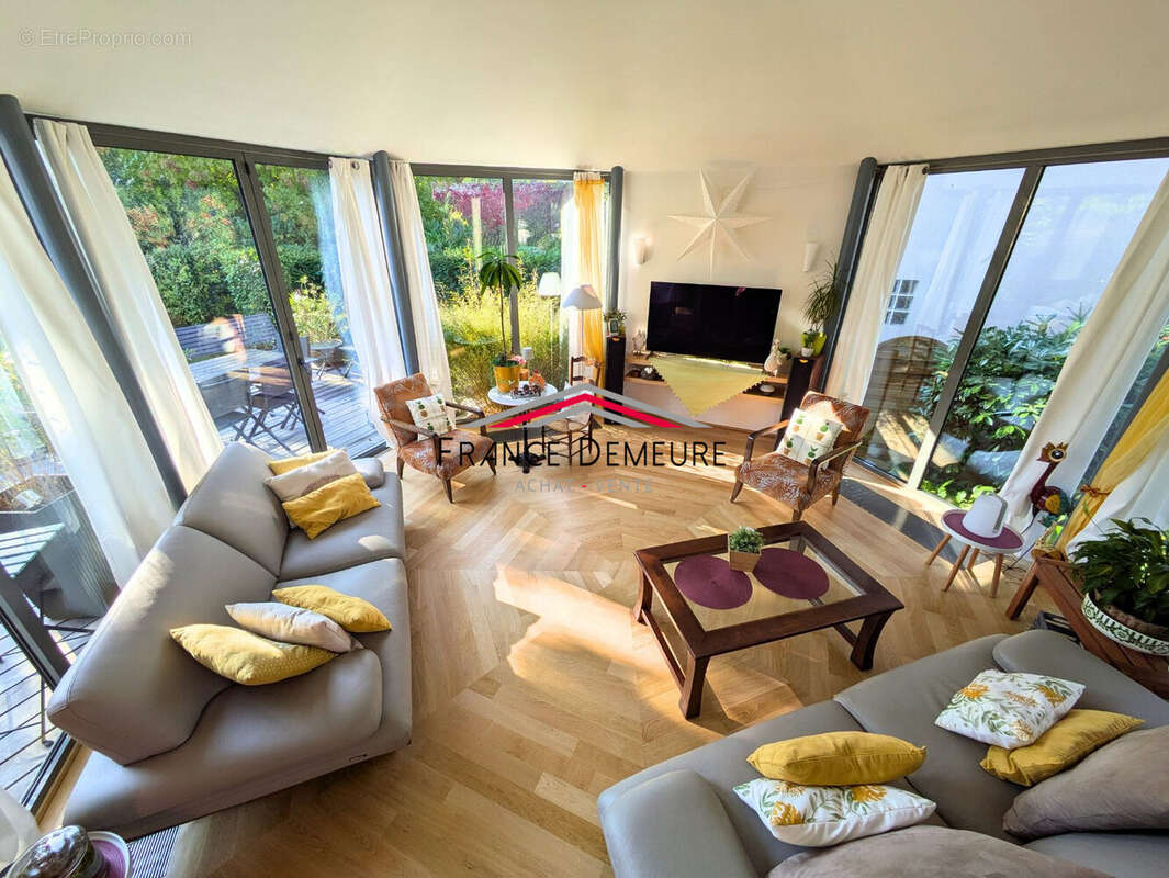 Maison à L&#039;ISLE-ADAM