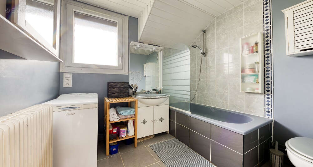 Maison à ROISSY-EN-BRIE