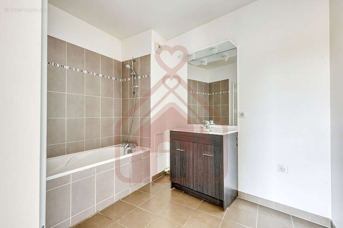 Appartement à LE KREMLIN-BICETRE