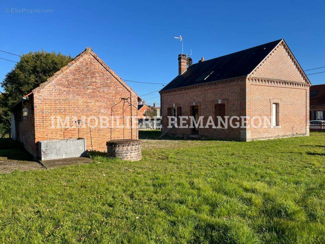 Maison à LAMOTTE-BEUVRON