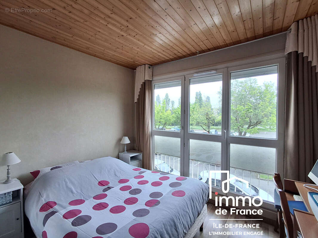 Appartement à PLAISIR