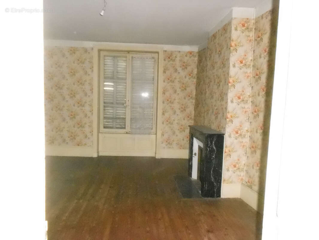 Appartement à THIERS
