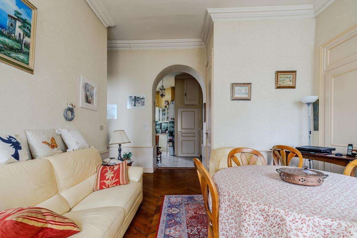 Appartement à LYON-7E