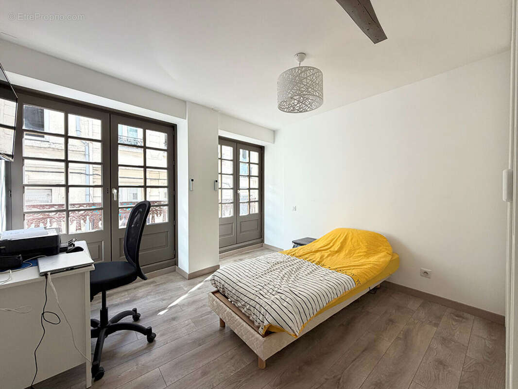 Appartement 129 m² ? 4 chambres ? Patio ? Centre-ville de Saint-Étienne - photo 9