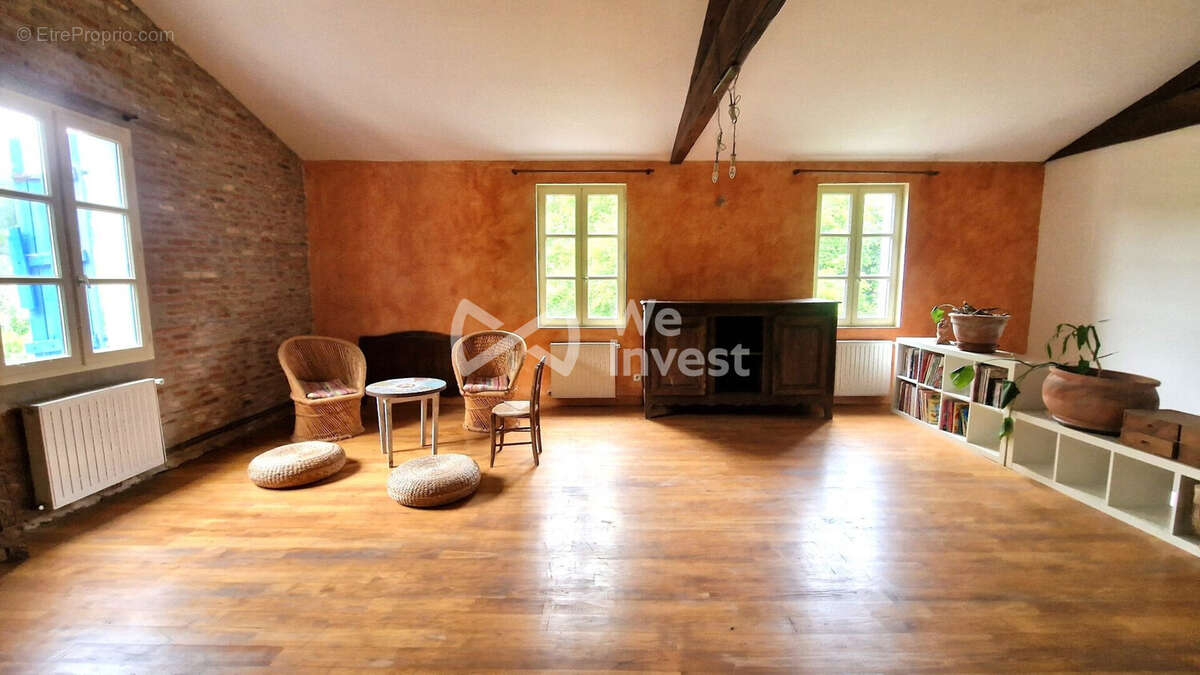 Maison 300 m² à Moissac  - photo 5