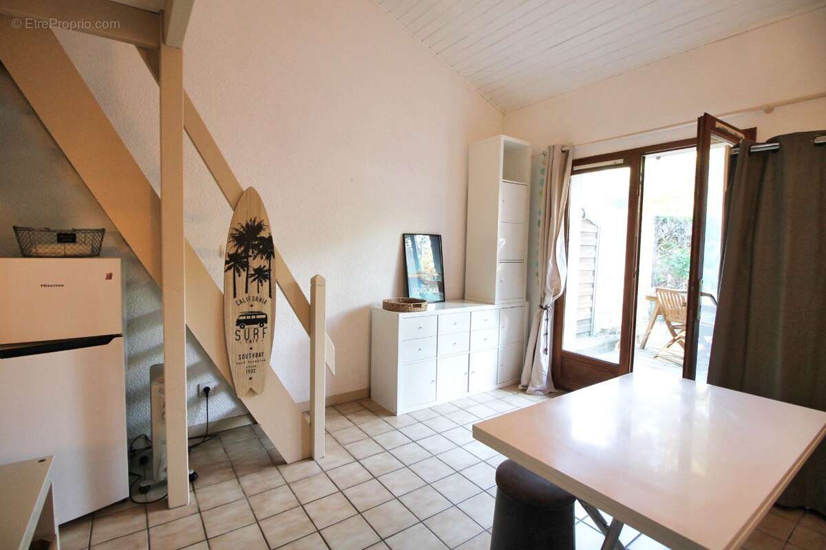 Maison à LES MATHES