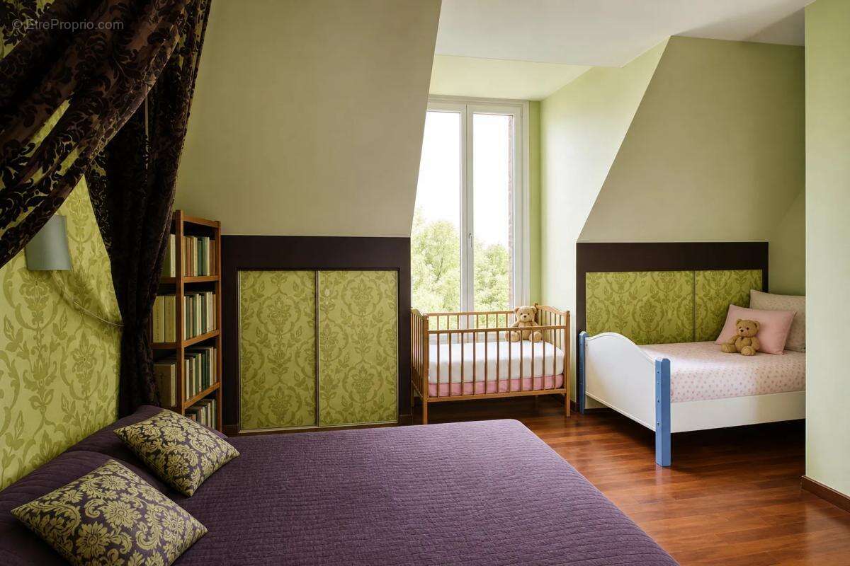 Spacieuse maison 9 pièces à Changé, 207 m² - photo 9
