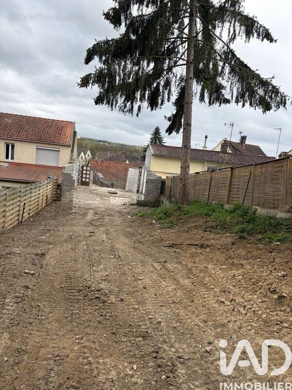 Photo 1 - Terrain à PONT-DE-METZ