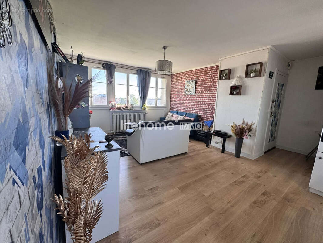 Appartement à CHATEAUROUX