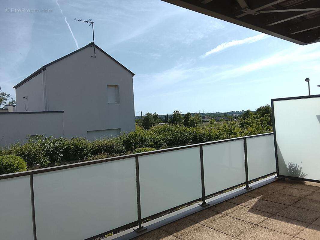 Appartement à MONTLOUIS-SUR-LOIRE