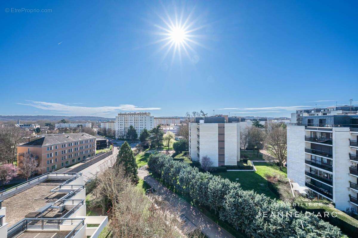 Appartement à VERSAILLES