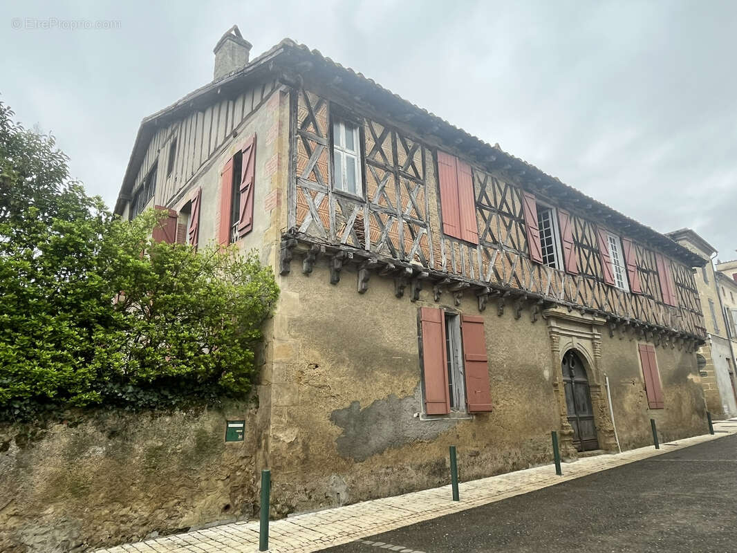 Maison à MASSEUBE