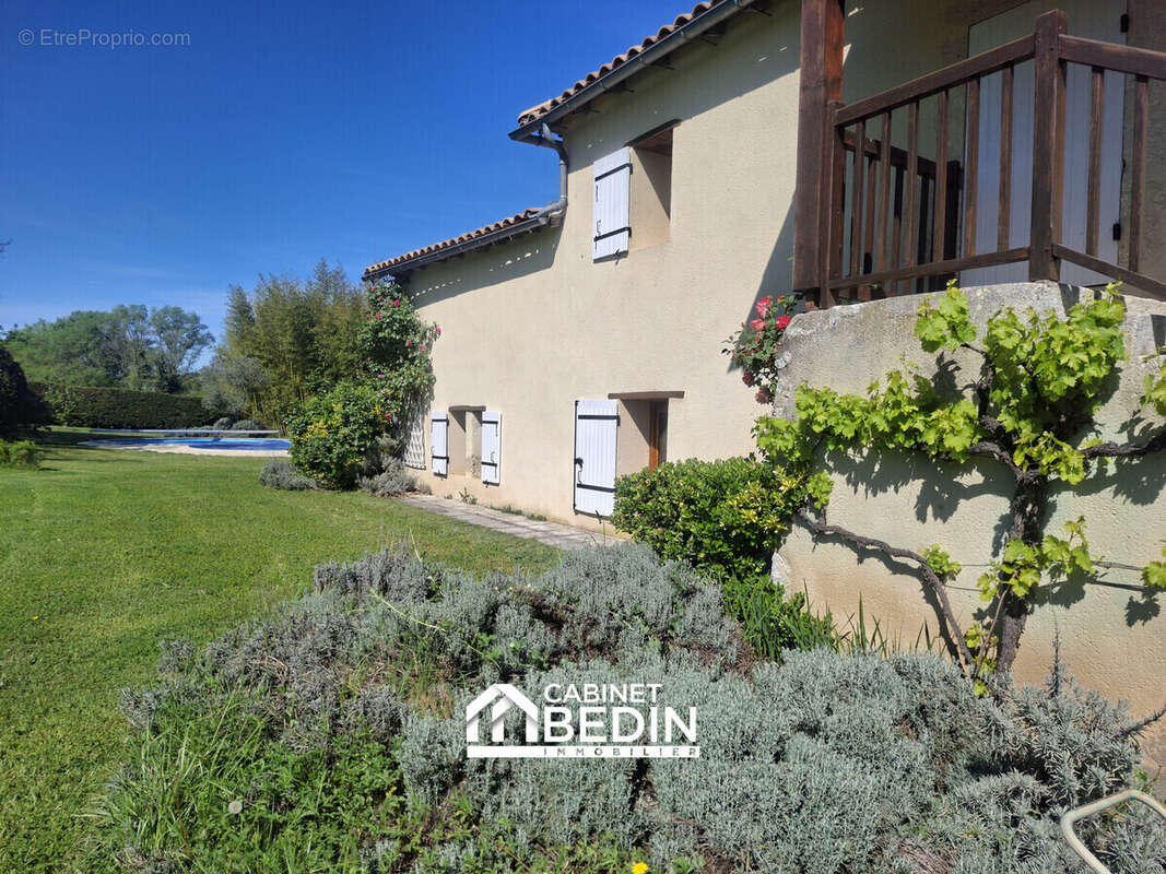 Maison 265 m² à Langon  - photo 3