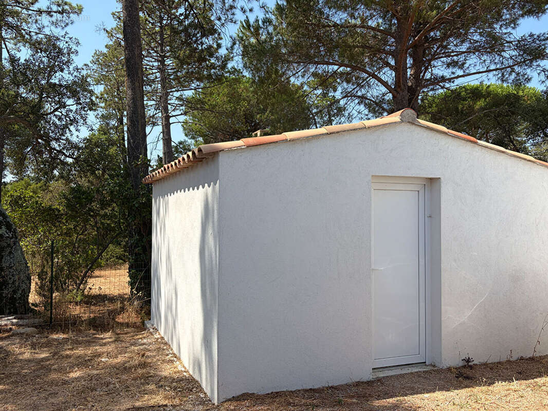 Villa contemporaine d'exception - Centre de Porto-Vecchio - photo 16