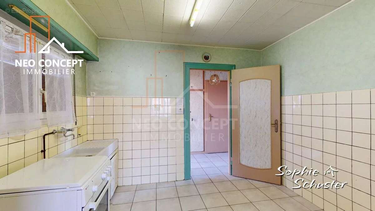 Bungalow avec potentiel, à rénover et au calme - photo 6