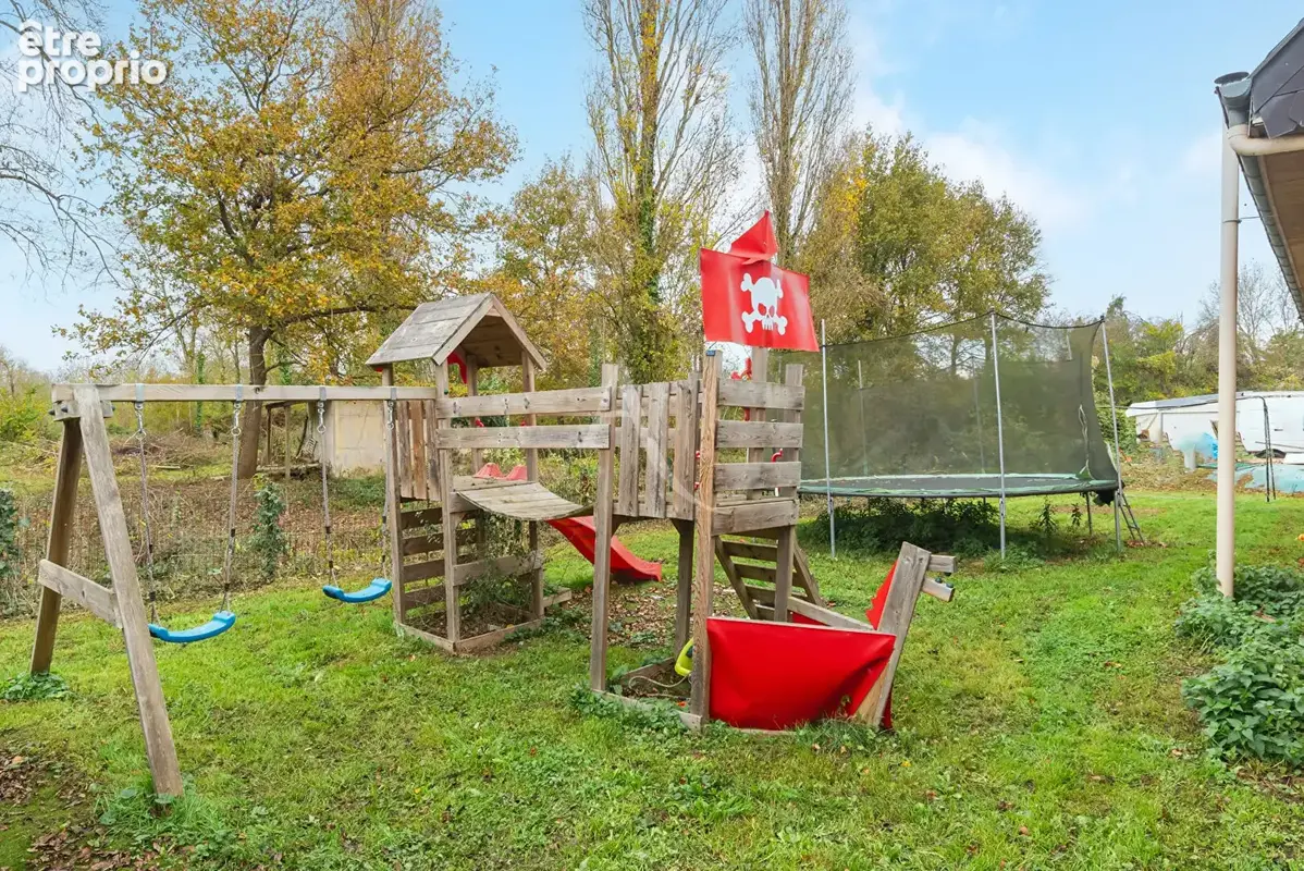 À VENDRE  - Maison de 122 m² - Brissarthe / Chemiré - À deux pas de la Sarthe - photo 11