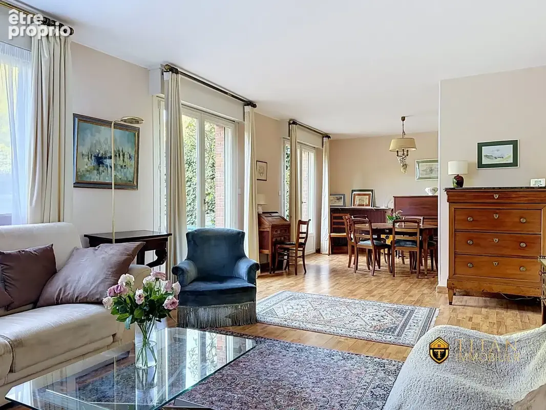 EXCLUSIVITÉ  Maison familiale de 130 m², 4 chambres, garage, cave et jardin clos exposé ouest  Dunkerque Malo-les- Bains (59240) - TITAN IMMOBILIER - Maison à DUNKERQUE