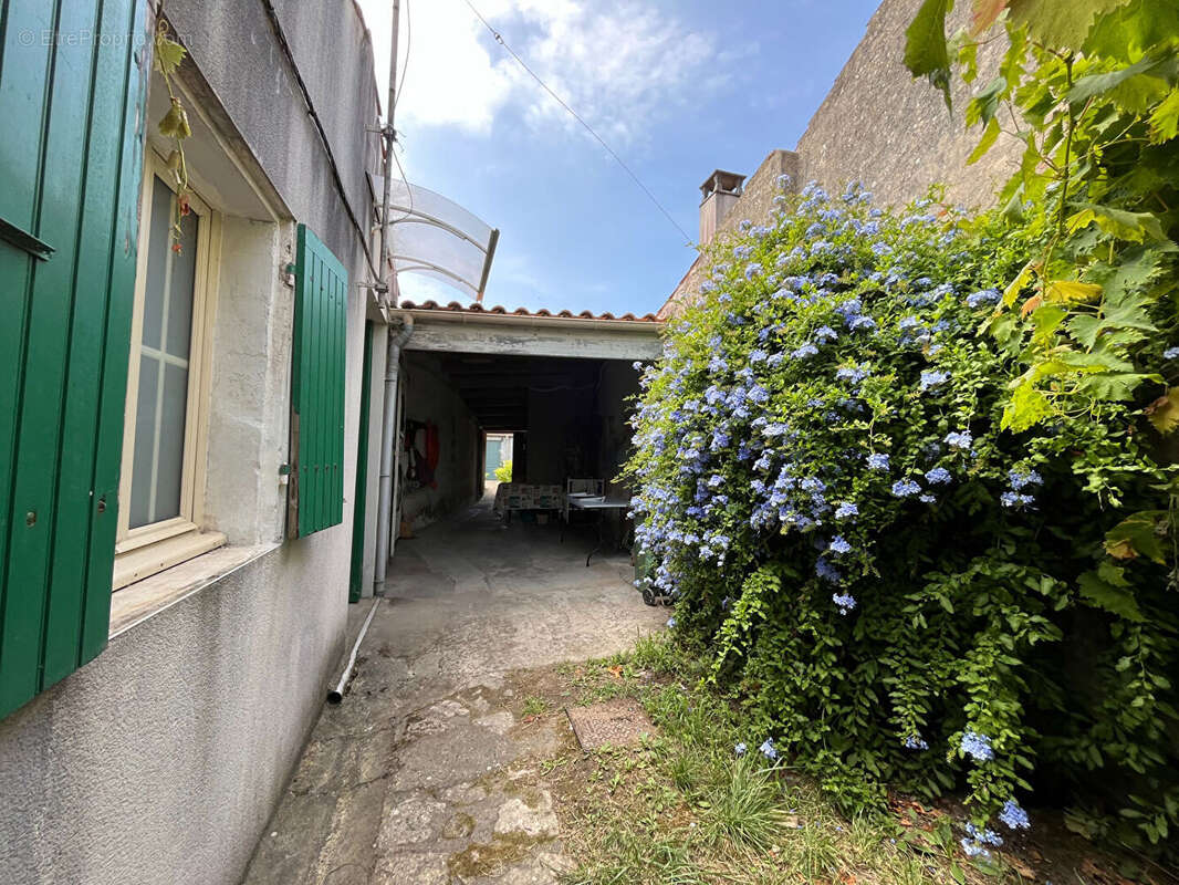 Maison Saint Denis D Oleron 75 m2 - 5 p. - photo 2