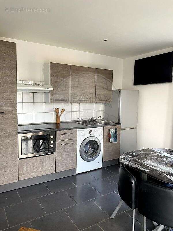 Appartement à VILLENEUVE-LOUBET