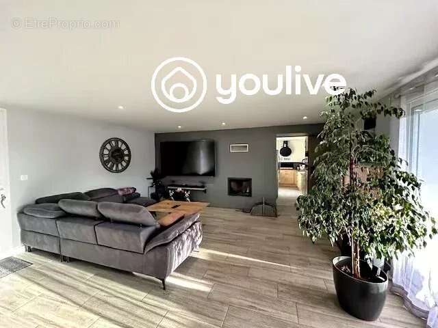 Maison à SAINT-MATHURIN