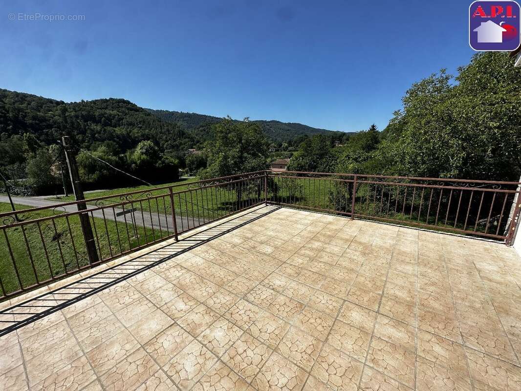 Maison 56 m² à Castelnau-Durban  - photo 13