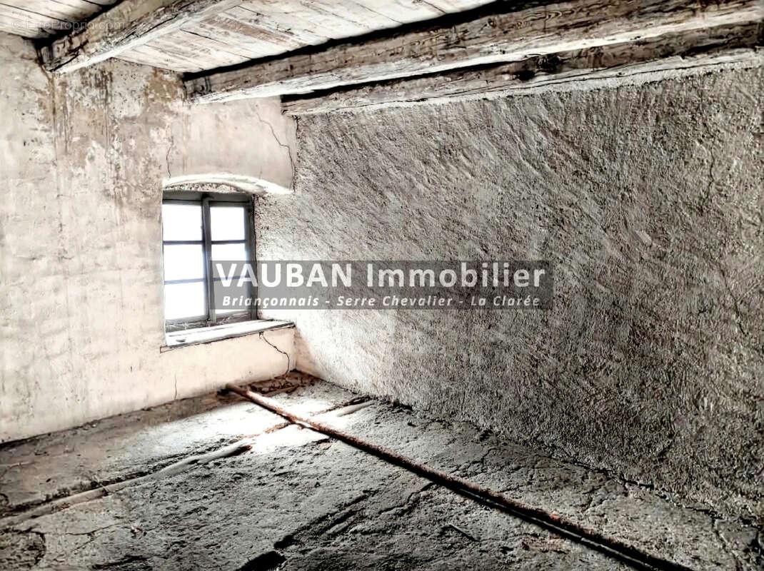 Maison à VAL-DES-PRES